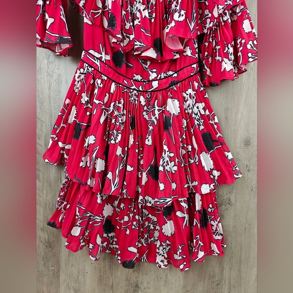 Self-Portrait Off Shoulder Pleated Floral Mini Dress Size 4 - Picture 7 of 13